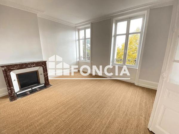 Location Appartement 4 pièces 139.1 m² - 10 RUE JULES NORIAC Limoges 87000