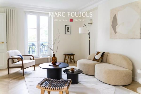 Paris Ier – Vendome – Saint-Honoré – 3 pièces rénové avec vue sur la place