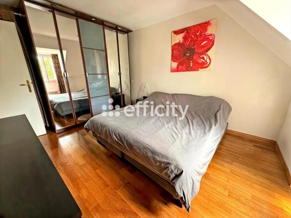 Maison
         6 pièces
        - 121 m² 269 000 € *