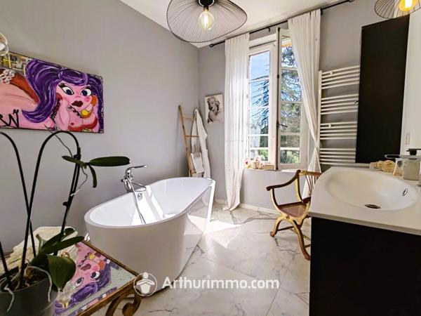 Vente Maison 7 pièces 300 m2 à Lisle-sur-Tarn