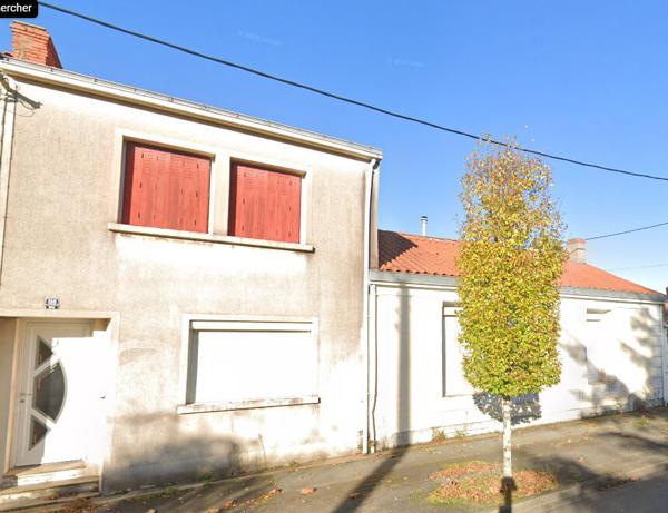 Maison familiale à rénover de 180m² au Coeur de Luçon – 5 chambres