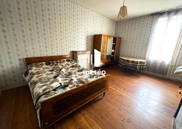 Maison familiale à rénover de 180m² au Coeur de Luçon – 5 chambres