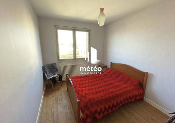 Maison familiale à rénover de 180m² au Coeur de Luçon – 5 chambres