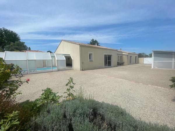 Maison 5 pièces – 180m²