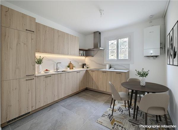 Appartement 4 pièces avec plus de 100m2 d'exterieur et apercu mer à Cannes