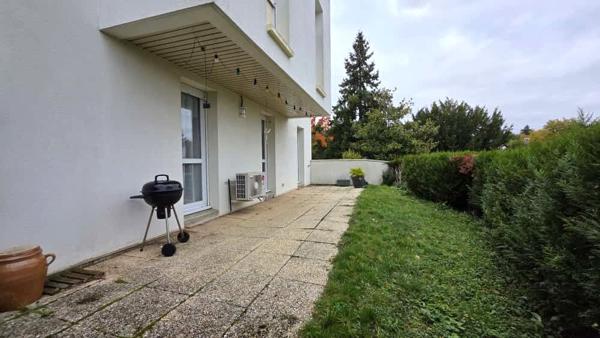 SAINT-AVERTIN - F3 EN RÉSIDENCE AVEC JARDIN, CAVE ET BOX