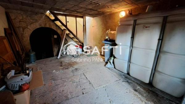 CENTRE VILLE AVEC GARAGE ET TERASSE