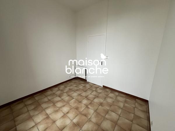 APPARTEMENT T2