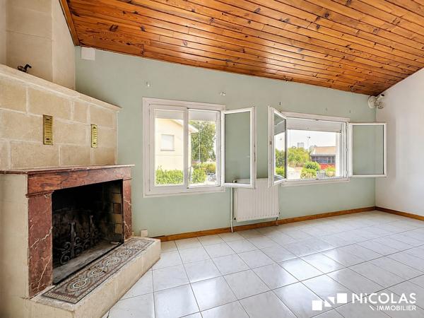 LE BOUSCAT – MAISON DE VILLE DE 75 M² SUR TROIS NIVEAUX