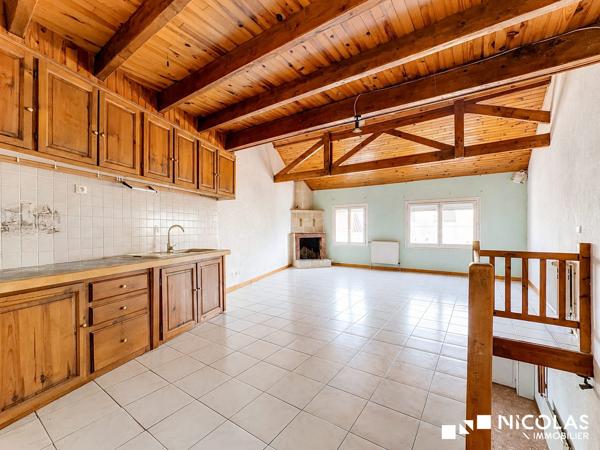 LE BOUSCAT – MAISON DE VILLE DE 75 M² SUR TROIS NIVEAUX