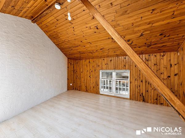 LE BOUSCAT – MAISON DE VILLE DE 75 M² SUR TROIS NIVEAUX