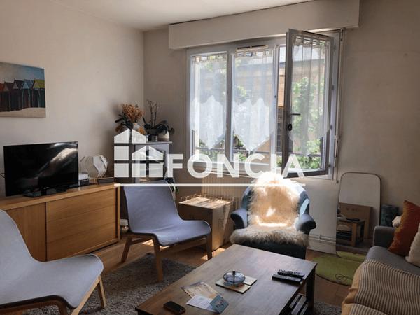 Location Appartement 2 pièces 44.86 m² - 7 PLACE HTE VIEILLE TOUR Rouen 76000