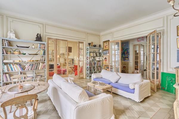 A vendre  - Appartement  de réception et familial -  248 m² Paris 7e - Gros Cailloux