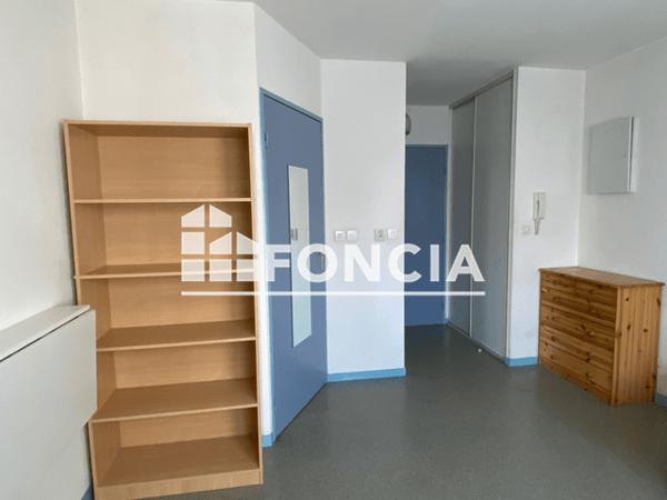 Location Studio 17.9 m² - 1 PLACE DE L'INDIEN Orleans La Source 45100