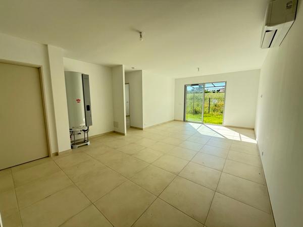 Appartement neuf à vendre 3 pièces  63,70 m2 jardin LOURMARIN (84)