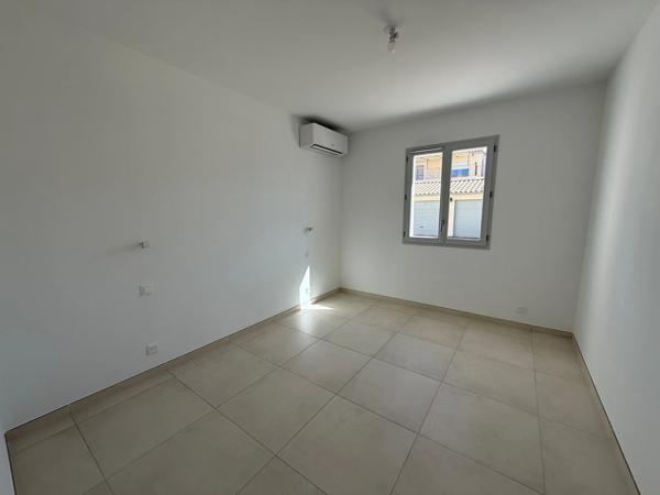 Appartement neuf à vendre 3 pièces  63,70 m2 jardin LOURMARIN (84)