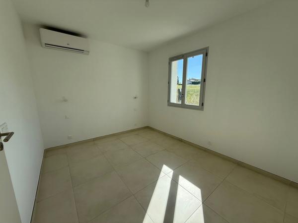 Appartement neuf à vendre 3 pièces  63,70 m2 jardin LOURMARIN (84)