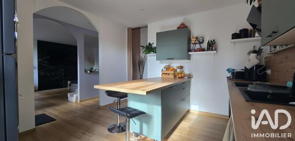 Maison à vendre 5 pièces 108 m² Saint-Florent-sur-Cher