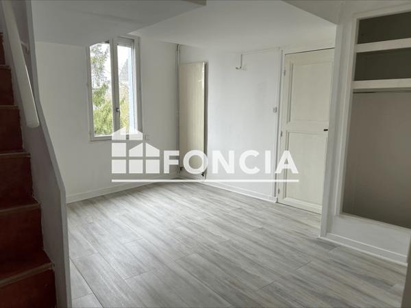 Location Appartement 2 pièces 43.13 m² - 28 RUE COQUILLE Orleans 45000