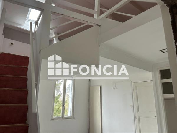 Location Appartement 2 pièces 43.13 m² - 28 RUE COQUILLE Orleans 45000