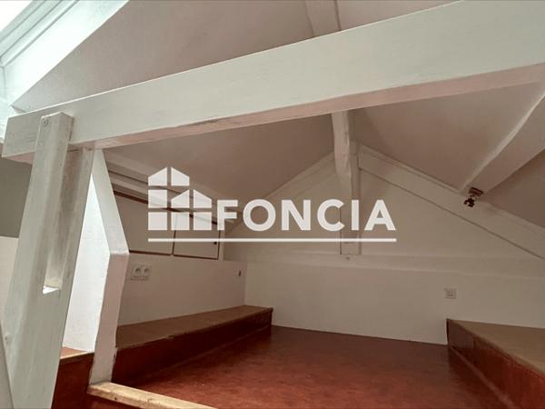 Location Appartement 2 pièces 43.13 m² - 28 RUE COQUILLE Orleans 45000