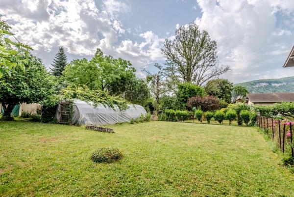 Terrain constructible à acheter – Annemasse (74100) – 645 m² – Projet maison mitoyenne