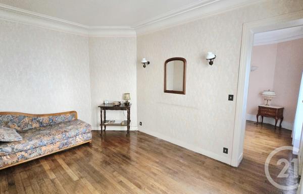 Appartement à vendre  3 pièces - 52,27 m2 PARIS - 75018