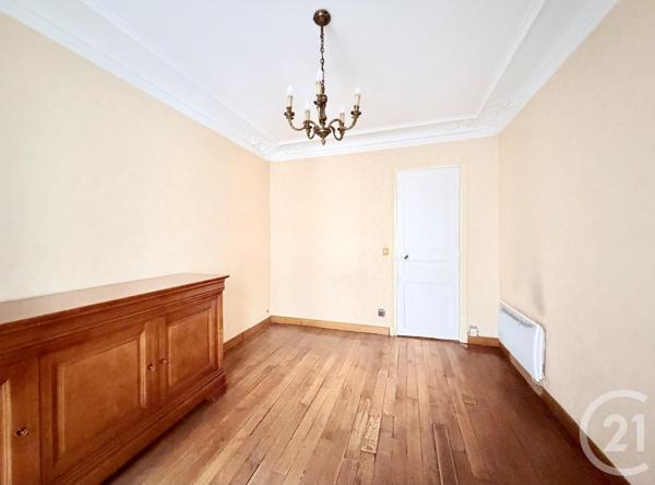 Appartement à vendre  3 pièces - 52,27 m2 PARIS - 75018