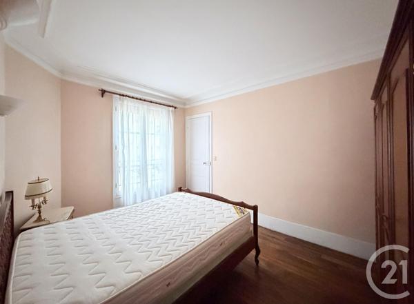 Appartement à vendre  3 pièces - 52,27 m2 PARIS - 75018