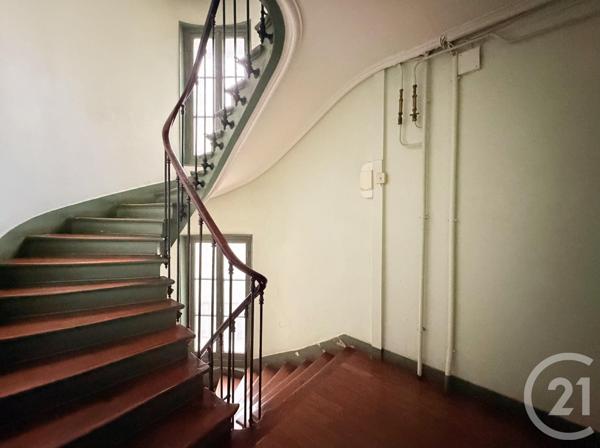 Appartement à vendre  3 pièces - 52,27 m2 PARIS - 75018