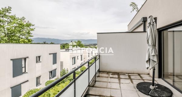 À vendre Appartement 4 pièces 90 m² - Saint-julien-en-genevois 74160