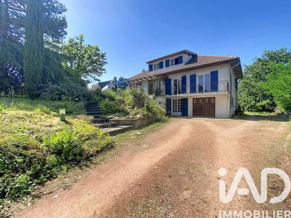 Maison à vendre 6 pièces 145 m² Saint-Genis-Laval