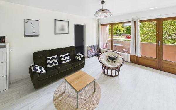 Appartement à vendre    4 pièces • 78,88 m2 Montmélian