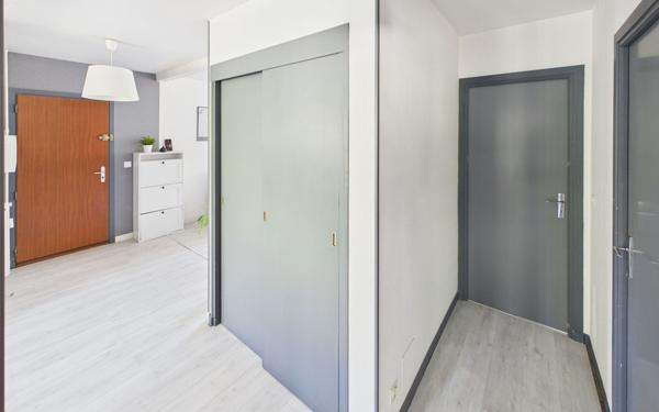 Appartement à vendre    4 pièces • 78,88 m2 Montmélian