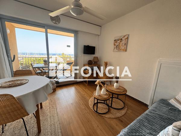 Location Studio meublé 23 m² - Hyeres 83400