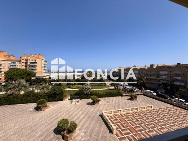 Location Studio meublé 23 m² - Hyeres 83400