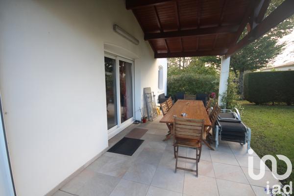 Maison à vendre 6 pièces 120 m² Saintes