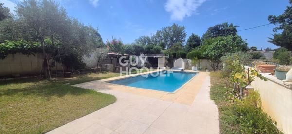 A Bouc Bel Air , maison de 219 m2 sur terrain de 820 m2 avec piscine