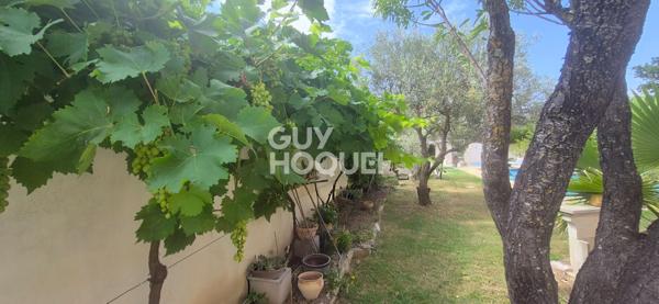 A Bouc Bel Air , maison de 219 m2 sur terrain de 820 m2 avec piscine