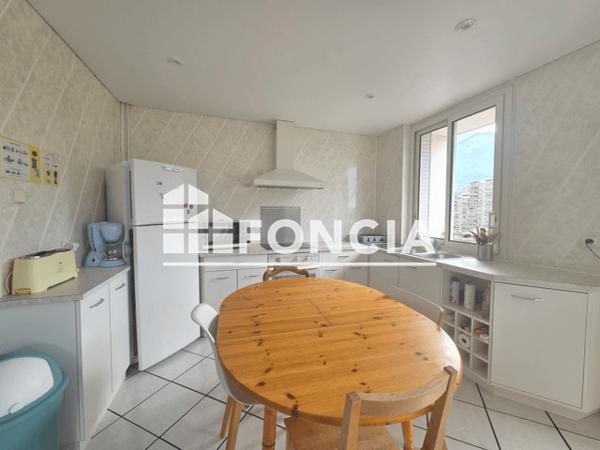 Location Appartement meublé 4 pièces 70.11 m² - LES SABLES D'OLONNE Grenoble 38100