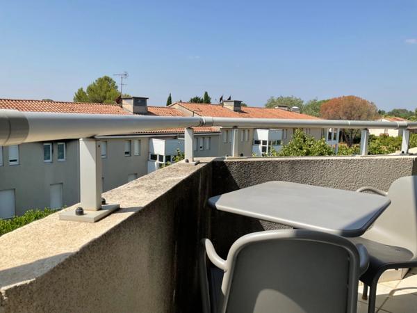 Appartement à vendre 4 pièces AIX EN PROVENCE (13) en étage élevé avec terrasse et grand garage