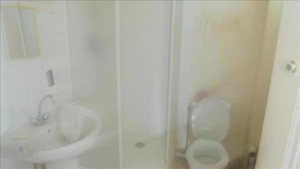 Immeuble à vendre |  Dun-le-Palestel |  600 m²