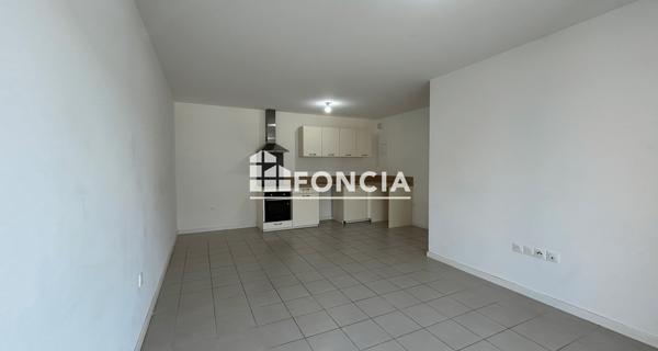 Location Appartement 3 pièces 61.7 m² - Montfavet 84140