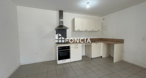 Location Appartement 3 pièces 61.7 m² - Montfavet 84140