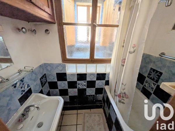 Maison de village 9 pièces de 170 m² à Montjoie-en-Couserans (09200)