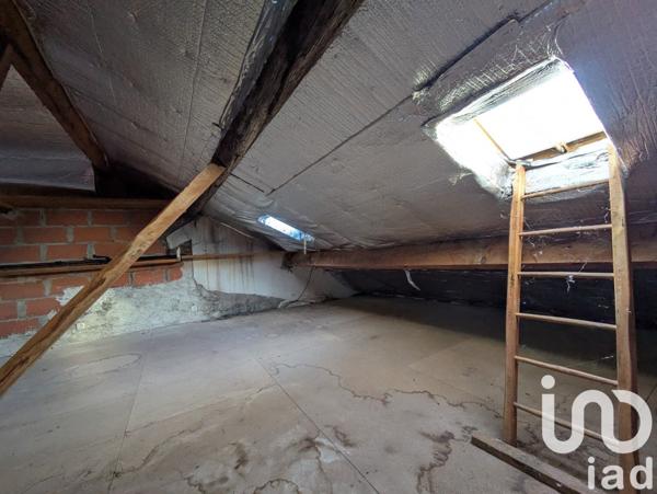 Maison de village 9 pièces de 170 m² à Montjoie-en-Couserans (09200)