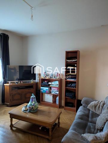 MAISON 2 CHAMBRES AVEC DOUBLE  GARAGE