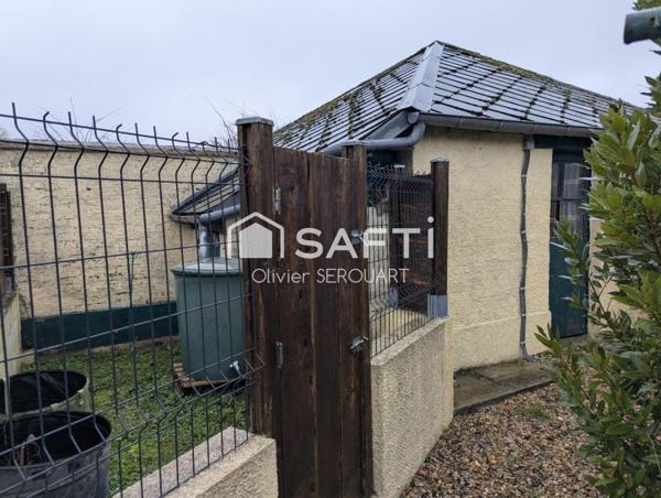 MAISON 2 CHAMBRES AVEC DOUBLE  GARAGE