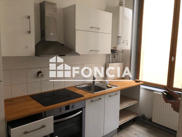 Location Appartement 4 pièces 105.95 m² - 7 A 13 RUE DU SEC AREMBAULT Lille 59000
