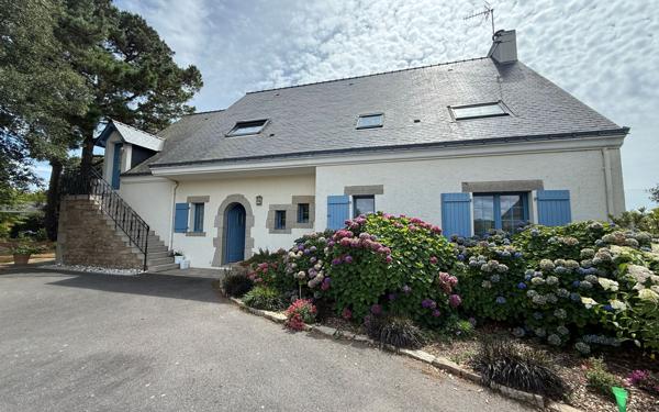 Maison à vendre    6 pièces • 300 m2 Guérande